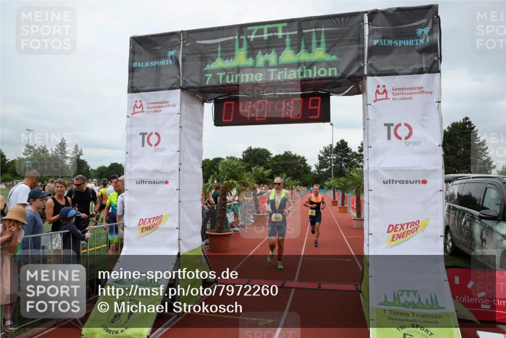15.06.2025 - 7 Türme Triathlon Michael Strokosch http://msf.ph/oto/7972260 15.06.2025 14:01:08 Ziel 523, 774, 992, 1166 meine-sportfotos.de