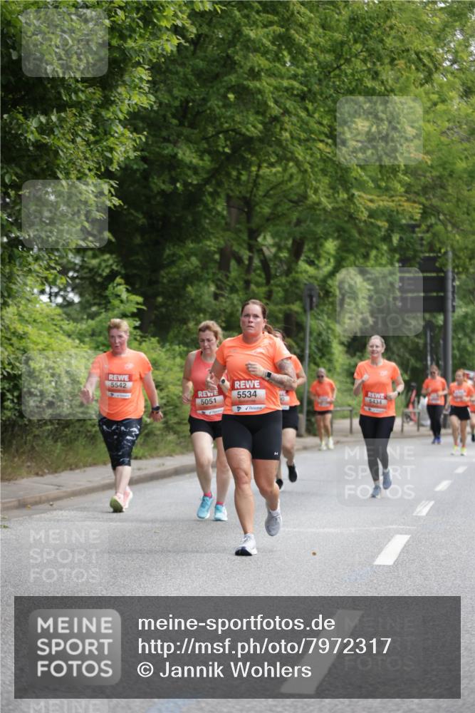 15.06.2025 - REWE Women's Run Jannik Wohlers http://msf.ph/oto/7972317 15.06.2025 10:06:56 Laufen 5542, 5051, 5534, 5434 meine-sportfotos.de