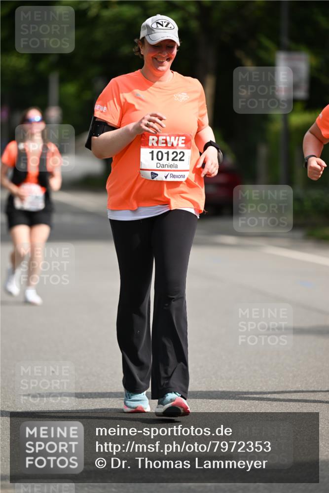 15.06.2025 - REWE Women's Run Dr. Thomas Lammeyer http://msf.ph/oto/7972353 15.06.2025 10:01:37 Laufen 10122 meine-sportfotos.de