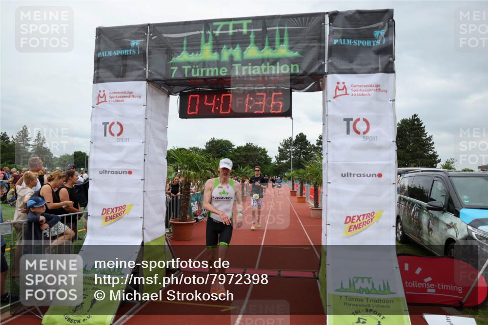 15.06.2025 - 7 Türme Triathlon Michael Strokosch http://msf.ph/oto/7972398 15.06.2025 14:01:35 Ziel 395, 740, 840, 1152, 1159 meine-sportfotos.de