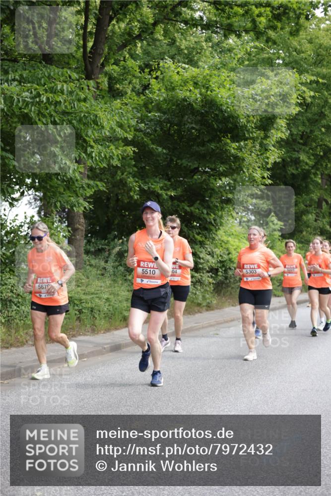 15.06.2025 - REWE Women's Run Jannik Wohlers http://msf.ph/oto/7972432 15.06.2025 10:07:09 Laufen 5221, 5303, 5510, 04, 5670 meine-sportfotos.de