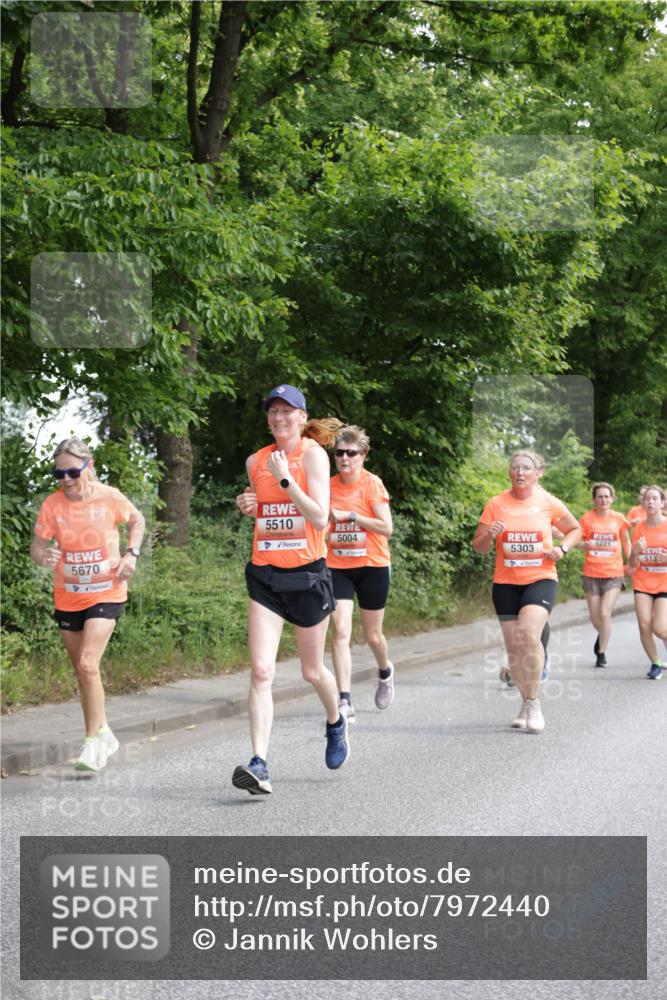15.06.2025 - REWE Women's Run Jannik Wohlers http://msf.ph/oto/7972440 15.06.2025 10:07:09 Laufen 5670, 5510, 5004, 5221, 5303, 512 meine-sportfotos.de