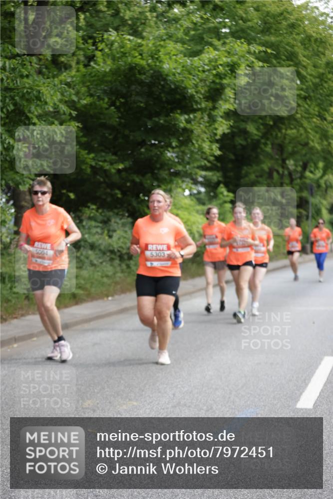 15.06.2025 - REWE Women's Run Jannik Wohlers http://msf.ph/oto/7972451 15.06.2025 10:07:10 Laufen 5004, 5303 meine-sportfotos.de