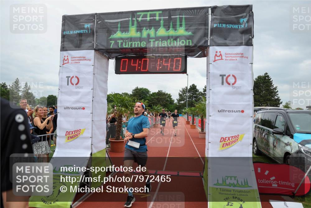 15.06.2025 - 7 Türme Triathlon Michael Strokosch http://msf.ph/oto/7972465 15.06.2025 14:01:40 Ziel 740, 915, 998, 1152, 1159 meine-sportfotos.de