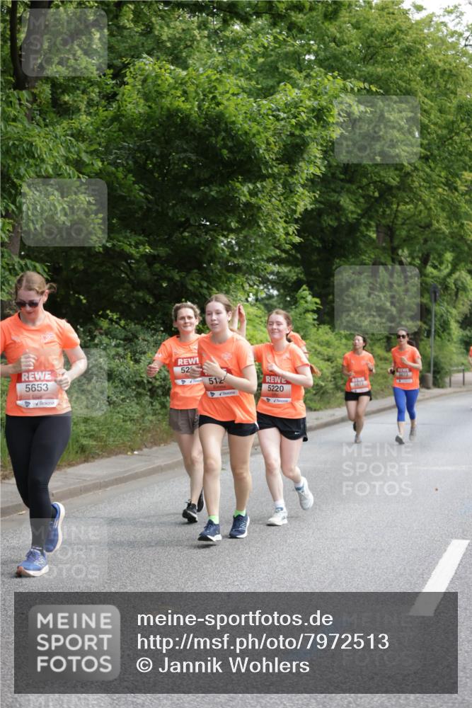 15.06.2025 - REWE Women's Run Jannik Wohlers http://msf.ph/oto/7972513 15.06.2025 10:07:12 Laufen 5653, 52, 25, 512, 5220, 5673, 5672 meine-sportfotos.de