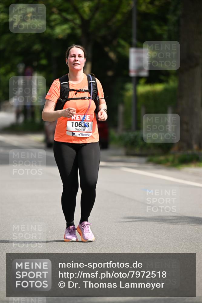 15.06.2025 - REWE Women's Run Dr. Thomas Lammeyer http://msf.ph/oto/7972518 15.06.2025 10:01:59 Laufen 10635 meine-sportfotos.de