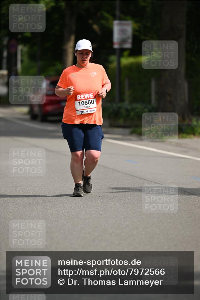 15.06.2025 - REWE Women's Run Dr. Thomas Lammeyer http://msf.ph/oto/7972566 15.06.2025 10:02:22 Laufen 10660 meine-sportfotos.de