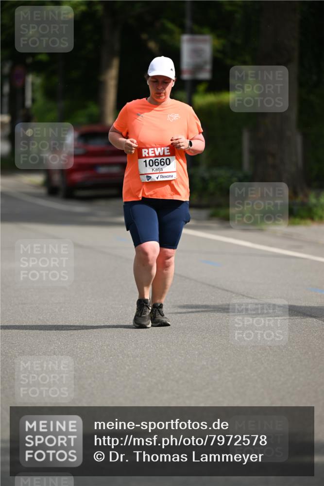 15.06.2025 - REWE Women's Run Dr. Thomas Lammeyer http://msf.ph/oto/7972578 15.06.2025 10:02:22 Laufen 10660 meine-sportfotos.de