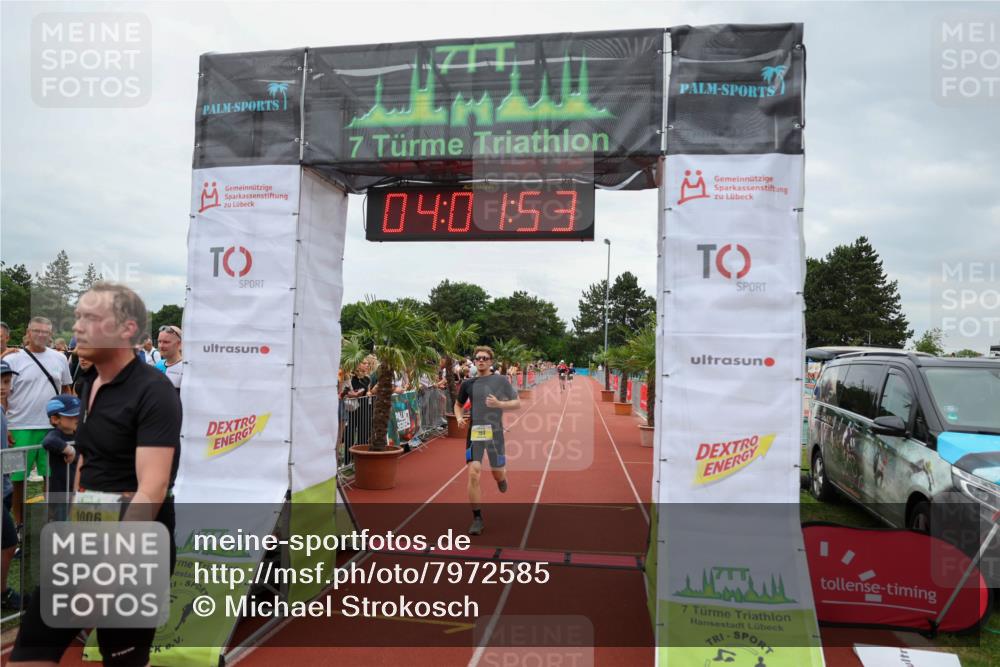 15.06.2025 - 7 Türme Triathlon Michael Strokosch http://msf.ph/oto/7972585 15.06.2025 14:01:53 Ziel 784, 1006, 1033, 1095 meine-sportfotos.de