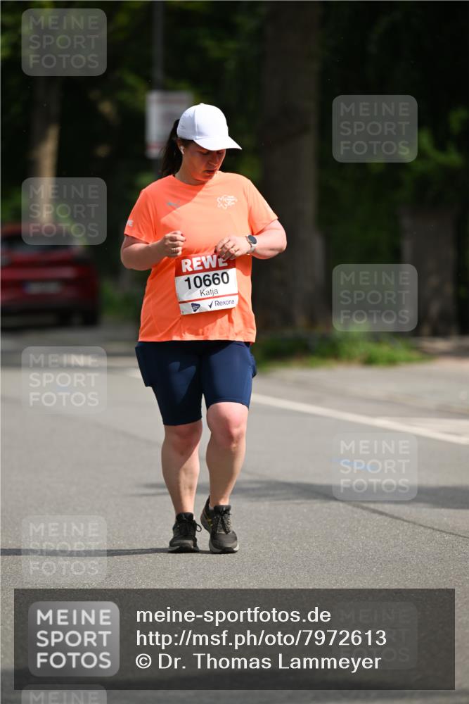 15.06.2025 - REWE Women's Run Dr. Thomas Lammeyer http://msf.ph/oto/7972613 15.06.2025 10:02:23 Laufen 10660 meine-sportfotos.de