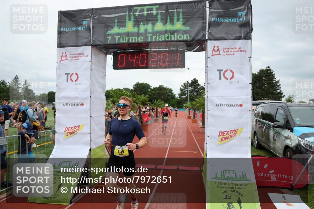 15.06.2025 - 7 Türme Triathlon Michael Strokosch http://msf.ph/oto/7972651 15.06.2025 14:02:01 Ziel 784, 880, 1149 meine-sportfotos.de