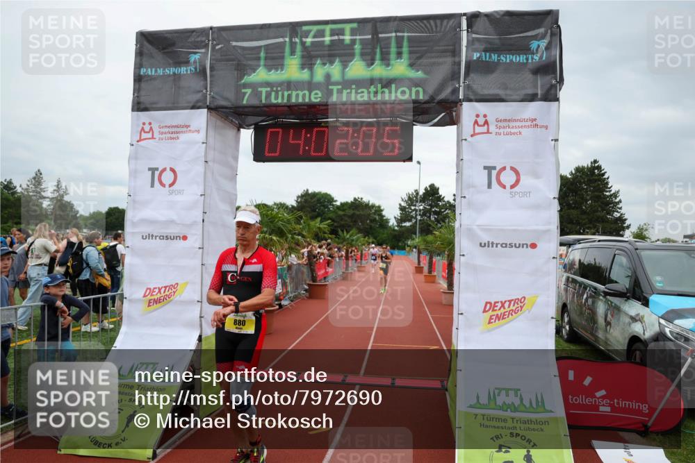 15.06.2025 - 7 Türme Triathlon Michael Strokosch http://msf.ph/oto/7972690 15.06.2025 14:02:04 Ziel 880, 1123, 1149 meine-sportfotos.de