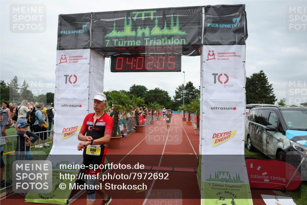 15.06.2025 - 7 Türme Triathlon Michael Strokosch http://msf.ph/oto/7972692 15.06.2025 14:02:05 Ziel 880, 1123, 1149 meine-sportfotos.de