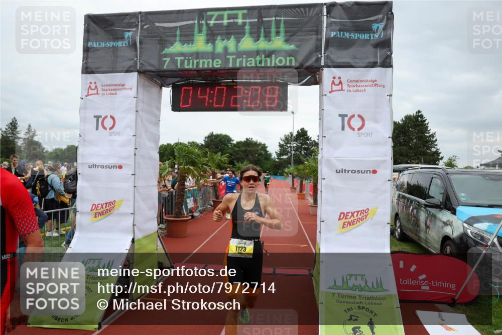 15.06.2025 - 7 Türme Triathlon Michael Strokosch http://msf.ph/oto/7972714 15.06.2025 14:02:08 Ziel 629, 880, 1123, 1142, 1149 meine-sportfotos.de