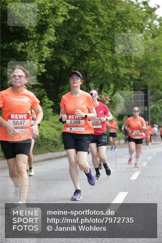 15.06.2025 - REWE Women's Run Jannik Wohlers http://msf.ph/oto/7972735 15.06.2025 10:07:24 Laufen 5647, 5389, 5688, 6538 meine-sportfotos.de