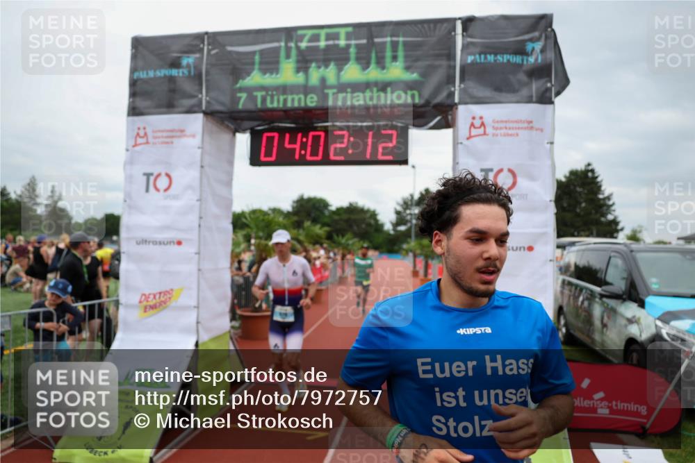15.06.2025 - 7 Türme Triathlon Michael Strokosch http://msf.ph/oto/7972757 15.06.2025 14:02:11 Ziel 629, 880, 963, 1123, 1142 meine-sportfotos.de