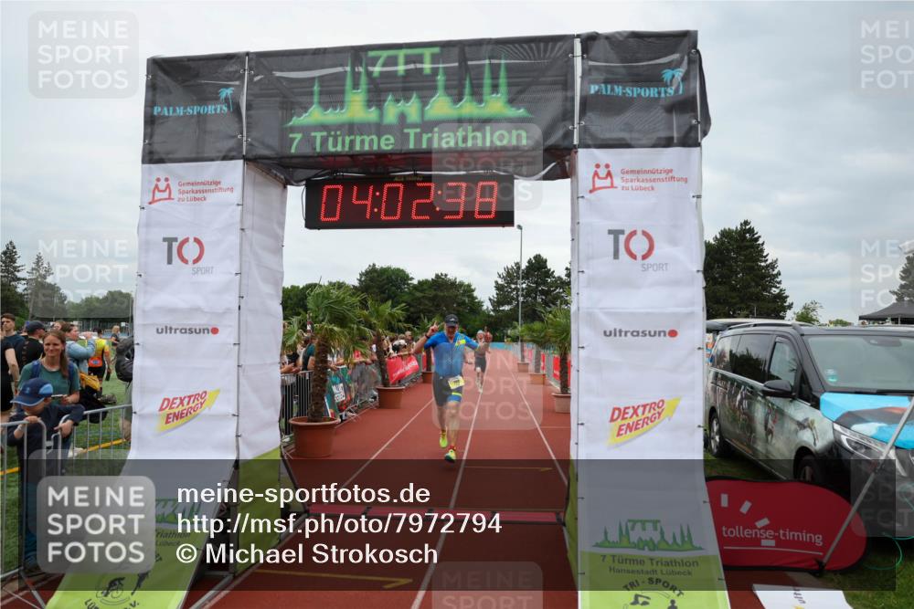 15.06.2025 - 7 Türme Triathlon Michael Strokosch http://msf.ph/oto/7972794 15.06.2025 14:02:38 Ziel 371, 504, 793 meine-sportfotos.de
