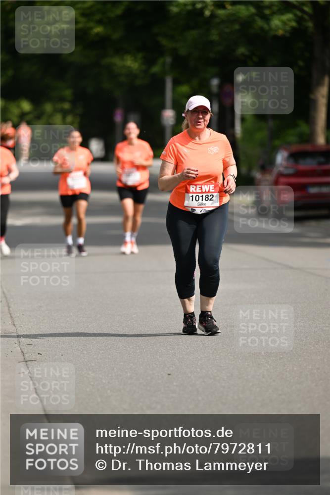 15.06.2025 - REWE Women's Run Dr. Thomas Lammeyer http://msf.ph/oto/7972811 15.06.2025 10:02:42 Laufen 10182 meine-sportfotos.de