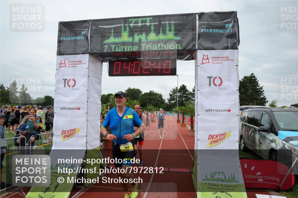 15.06.2025 - 7 Türme Triathlon Michael Strokosch http://msf.ph/oto/7972812 15.06.2025 14:02:39 Ziel 371, 504, 793 meine-sportfotos.de