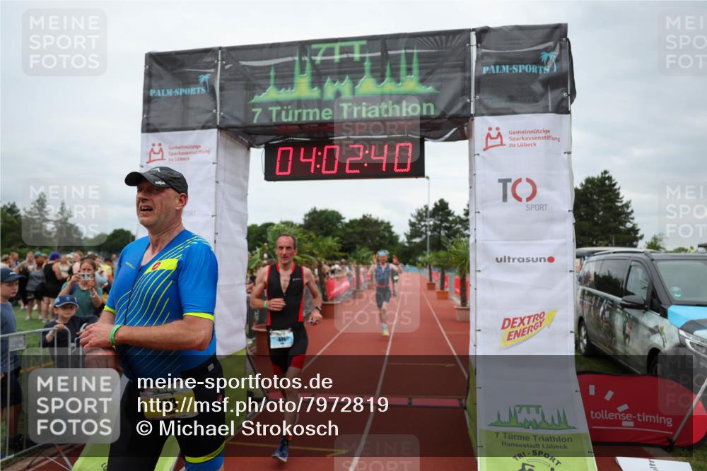 15.06.2025 - 7 Türme Triathlon Michael Strokosch http://msf.ph/oto/7972819 15.06.2025 14:02:40 Ziel 371, 504, 793 meine-sportfotos.de