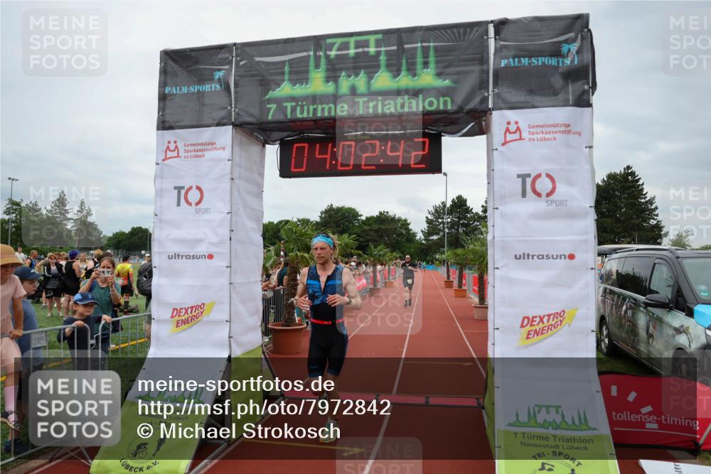 15.06.2025 - 7 Türme Triathlon Michael Strokosch http://msf.ph/oto/7972842 15.06.2025 14:02:42 Ziel 371, 504, 793, 1023 meine-sportfotos.de