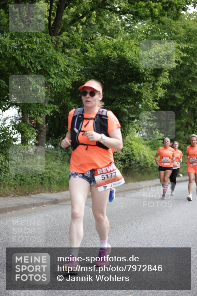 15.06.2025 - REWE Women's Run Jannik Wohlers http://msf.ph/oto/7972846 15.06.2025 10:07:33 Laufen 5177 meine-sportfotos.de