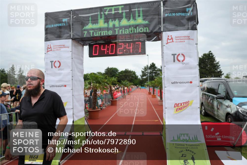 15.06.2025 - 7 Türme Triathlon Michael Strokosch http://msf.ph/oto/7972890 15.06.2025 14:02:46 Ziel 371, 504, 793, 1023 meine-sportfotos.de