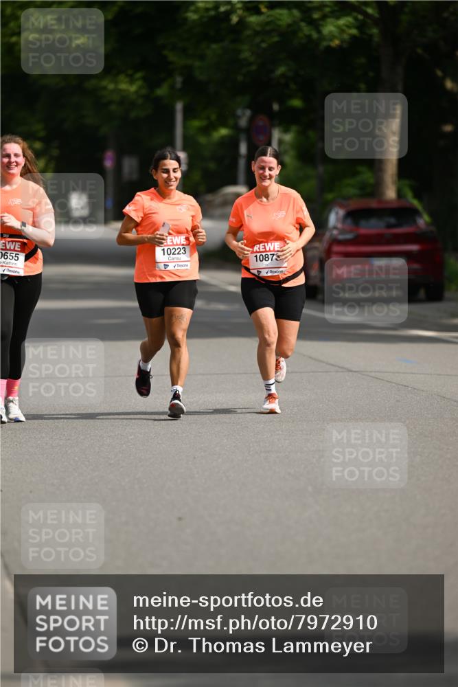 15.06.2025 - REWE Women's Run Dr. Thomas Lammeyer http://msf.ph/oto/7972910 15.06.2025 10:02:46 Laufen 0655, 10223, 10873 meine-sportfotos.de