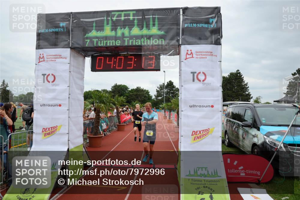 15.06.2025 - 7 Türme Triathlon Michael Strokosch http://msf.ph/oto/7972996 15.06.2025 14:03:13 Ziel 366, 571, 709, 786, 1060, 1088 meine-sportfotos.de