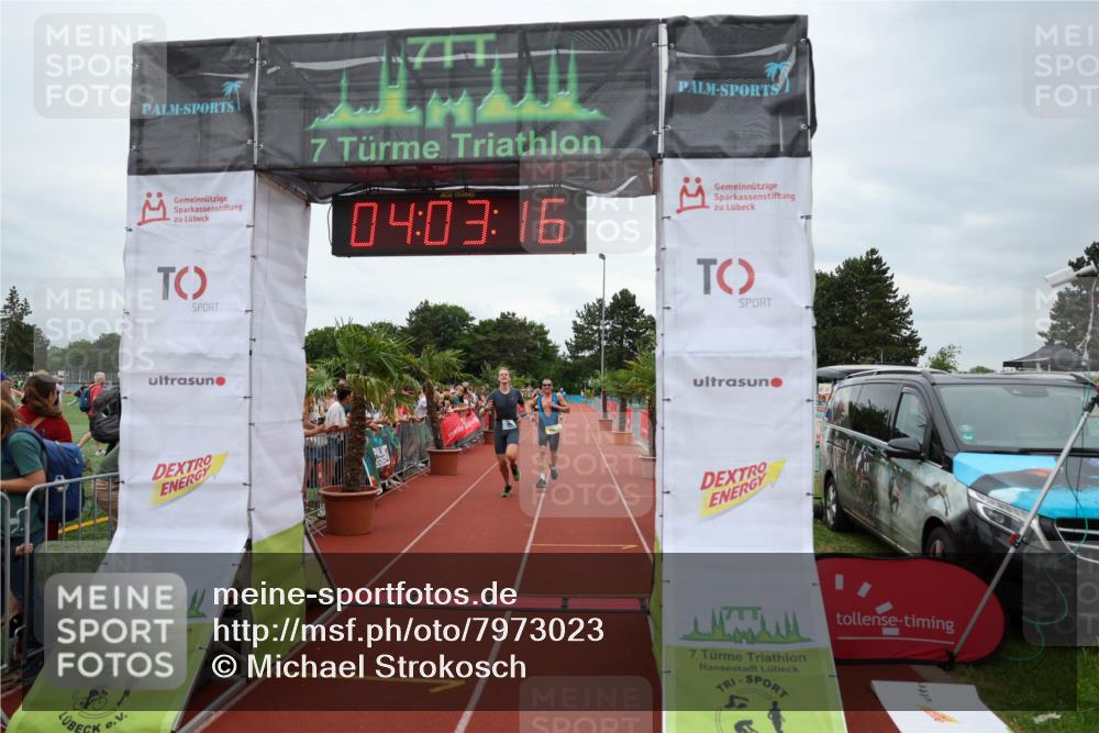 15.06.2025 - 7 Türme Triathlon Michael Strokosch http://msf.ph/oto/7973023 15.06.2025 14:03:15 Ziel 366, 571, 709, 1060, 1088 meine-sportfotos.de