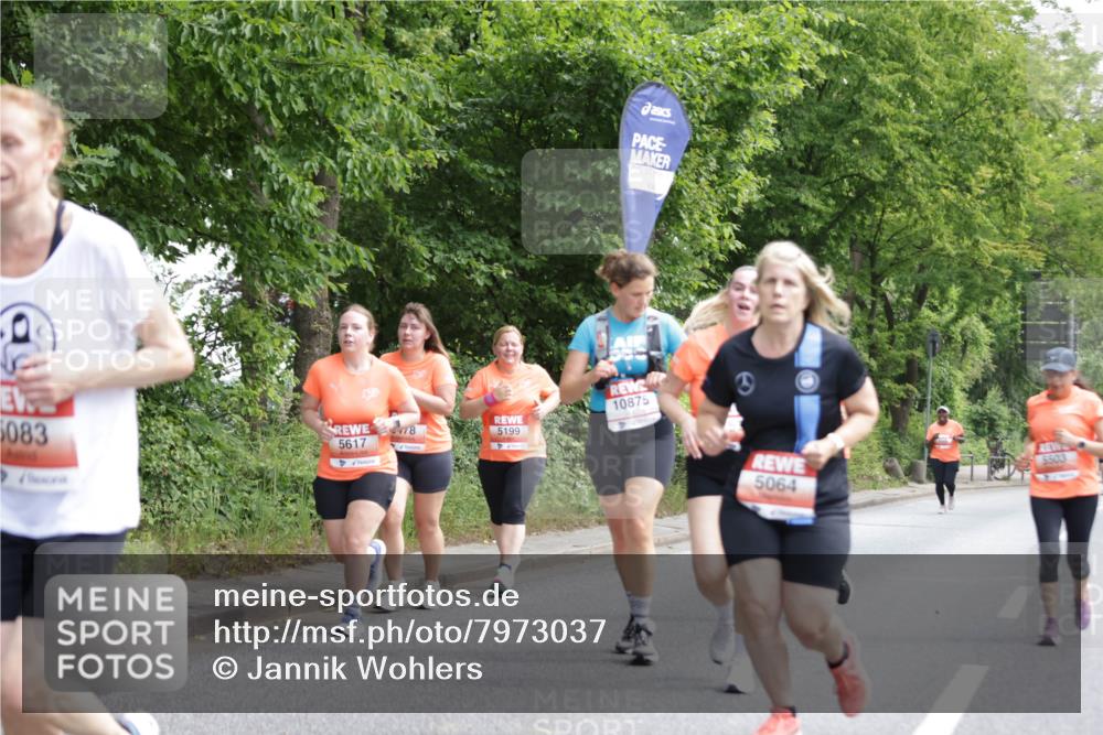 15.06.2025 - REWE Women's Run Jannik Wohlers http://msf.ph/oto/7973037 15.06.2025 10:07:42 Laufen 5083, 10875, 5617, 78, 5199, 5503, 5064 meine-sportfotos.de