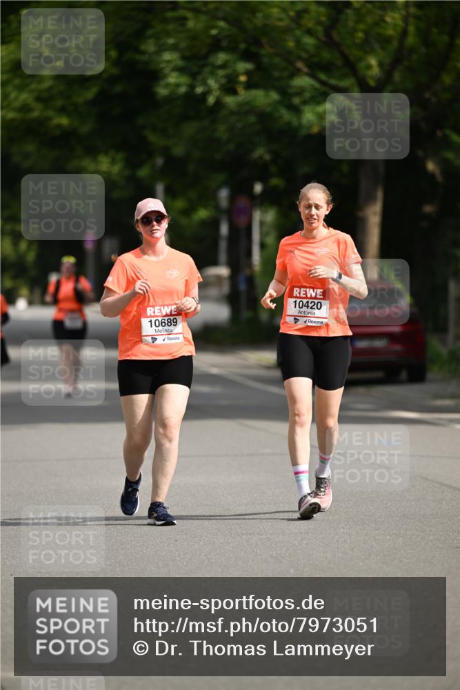 15.06.2025 - REWE Women's Run Dr. Thomas Lammeyer http://msf.ph/oto/7973051 15.06.2025 10:03:24 Laufen 10689, 10420 meine-sportfotos.de