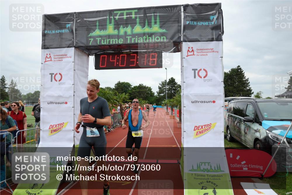 15.06.2025 - 7 Türme Triathlon Michael Strokosch http://msf.ph/oto/7973060 15.06.2025 14:03:17 Ziel 366, 571, 709, 1060, 1088 meine-sportfotos.de