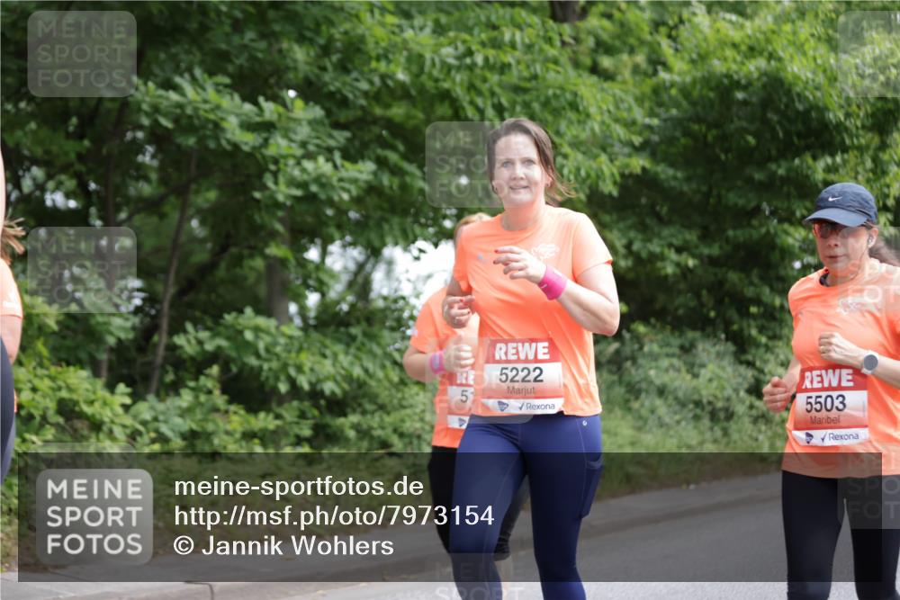 15.06.2025 - REWE Women's Run Jannik Wohlers http://msf.ph/oto/7973154 15.06.2025 10:07:45 Laufen 5222, 5503 meine-sportfotos.de