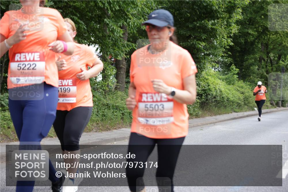 15.06.2025 - REWE Women's Run Jannik Wohlers http://msf.ph/oto/7973174 15.06.2025 10:07:46 Laufen 5222, 5, 199, 5503 meine-sportfotos.de