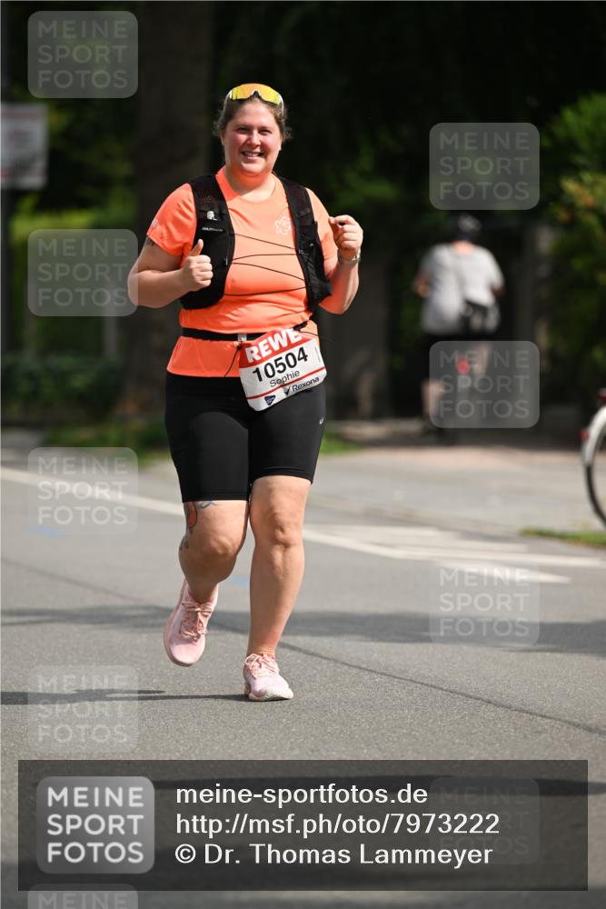 15.06.2025 - REWE Women's Run Dr. Thomas Lammeyer http://msf.ph/oto/7973222 15.06.2025 10:03:40 Laufen 10504 meine-sportfotos.de