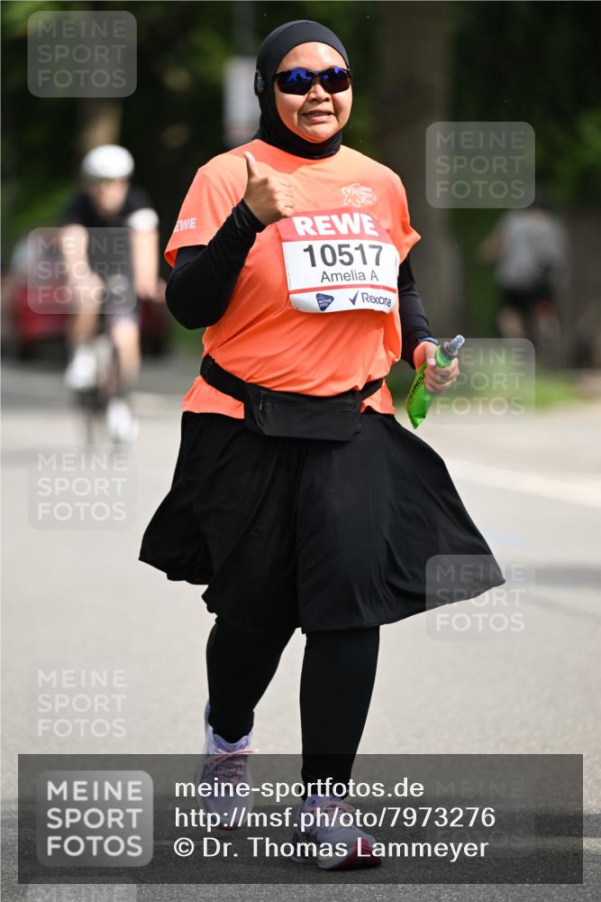 15.06.2025 - REWE Women's Run Dr. Thomas Lammeyer http://msf.ph/oto/7973276 15.06.2025 10:03:42 Laufen 10517 meine-sportfotos.de
