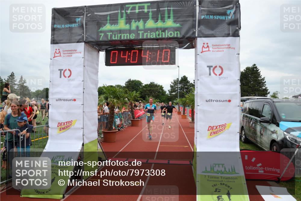 15.06.2025 - 7 Türme Triathlon Michael Strokosch http://msf.ph/oto/7973308 15.06.2025 14:04:10 Ziel 192, 736, 857, 1028 meine-sportfotos.de