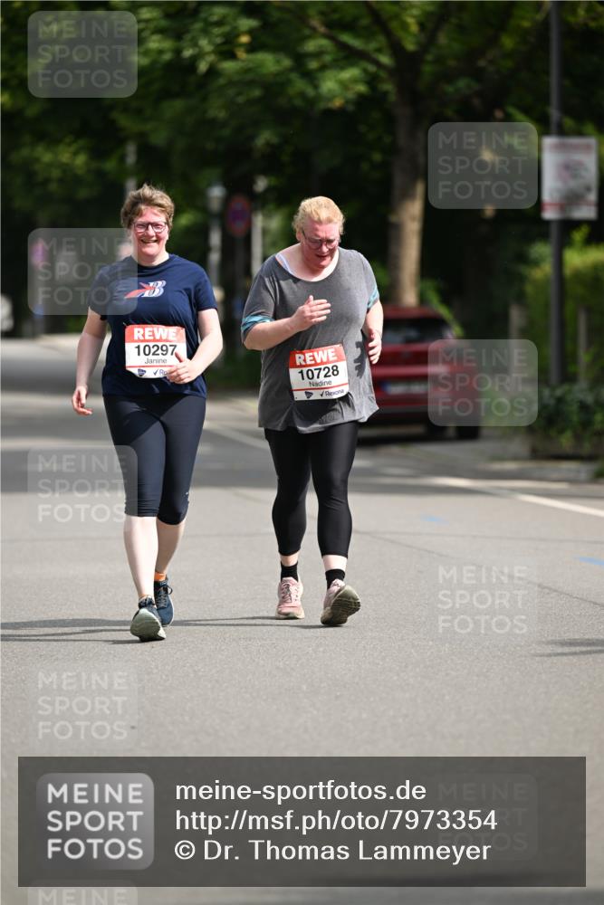 15.06.2025 - REWE Women's Run Dr. Thomas Lammeyer http://msf.ph/oto/7973354 15.06.2025 10:03:55 Laufen 10297, 10728 meine-sportfotos.de