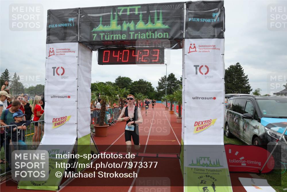 15.06.2025 - 7 Türme Triathlon Michael Strokosch http://msf.ph/oto/7973377 15.06.2025 14:04:23 Ziel 605, 988 meine-sportfotos.de