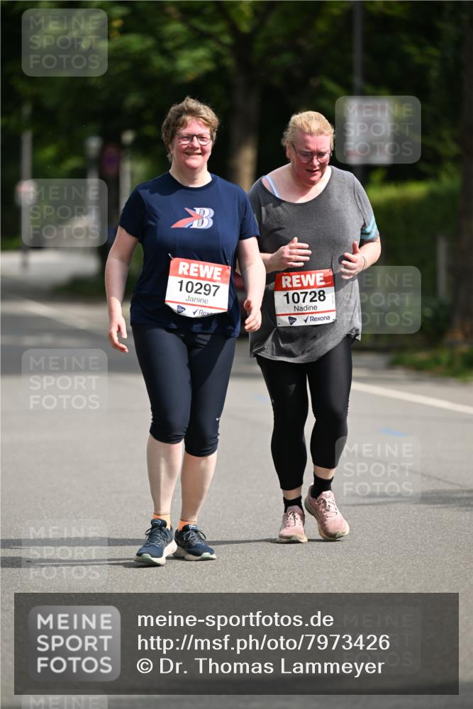 15.06.2025 - REWE Women's Run Dr. Thomas Lammeyer http://msf.ph/oto/7973426 15.06.2025 10:03:57 Laufen 10728 meine-sportfotos.de