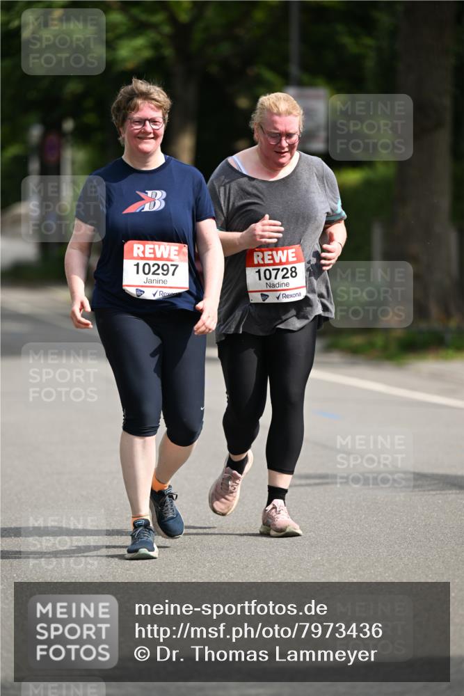 15.06.2025 - REWE Women's Run Dr. Thomas Lammeyer http://msf.ph/oto/7973436 15.06.2025 10:03:58 Laufen 10297, 10728 meine-sportfotos.de
