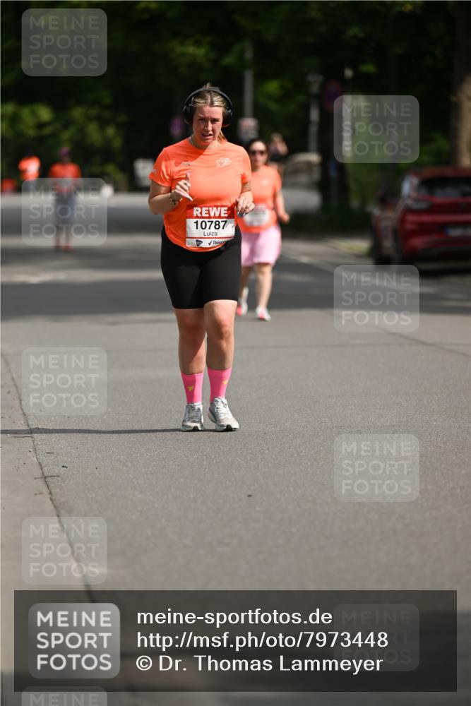 15.06.2025 - REWE Women's Run Dr. Thomas Lammeyer http://msf.ph/oto/7973448 15.06.2025 10:04:46 Laufen 10787 meine-sportfotos.de