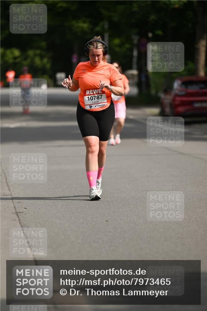 15.06.2025 - REWE Women's Run Dr. Thomas Lammeyer http://msf.ph/oto/7973465 15.06.2025 10:04:46 Laufen 10787 meine-sportfotos.de