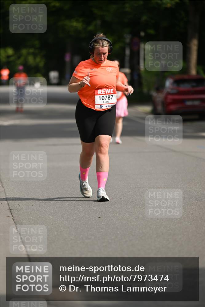 15.06.2025 - REWE Women's Run Dr. Thomas Lammeyer http://msf.ph/oto/7973474 15.06.2025 10:04:46 Laufen 10787 meine-sportfotos.de