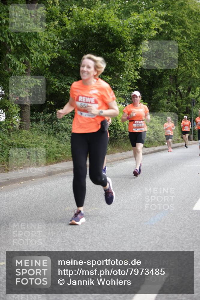 15.06.2025 - REWE Women's Run Jannik Wohlers http://msf.ph/oto/7973485 15.06.2025 10:08:10 Laufen 55, 5525 meine-sportfotos.de