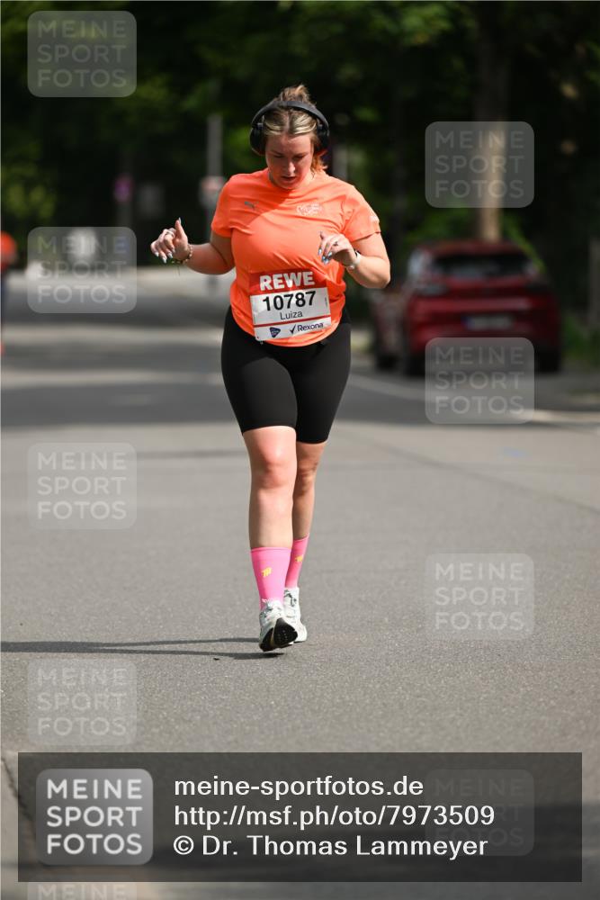 15.06.2025 - REWE Women's Run Dr. Thomas Lammeyer http://msf.ph/oto/7973509 15.06.2025 10:04:47 Laufen 10787 meine-sportfotos.de