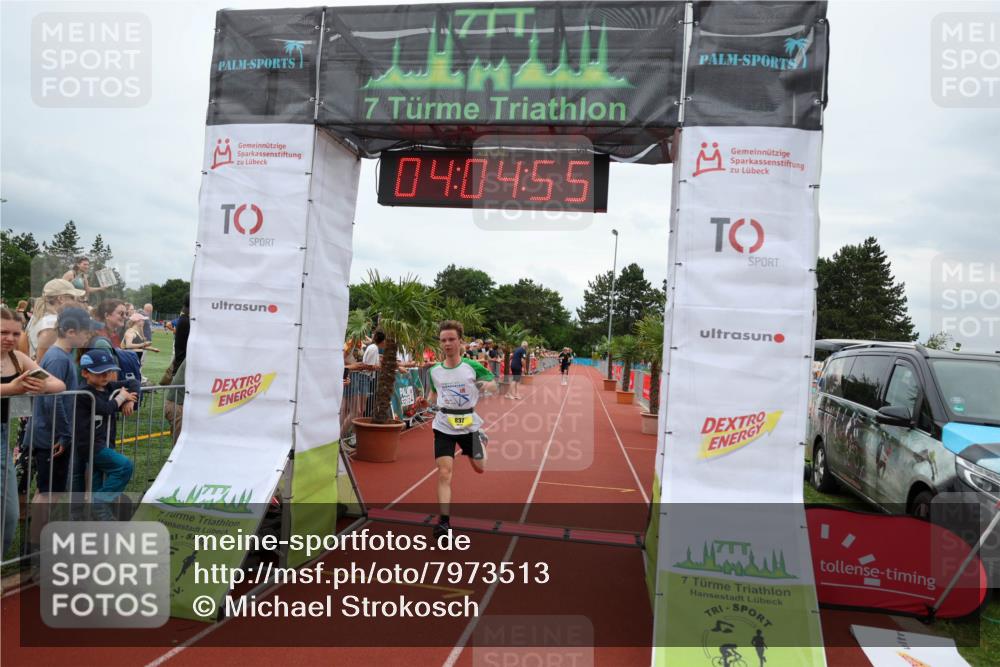 15.06.2025 - 7 Türme Triathlon Michael Strokosch http://msf.ph/oto/7973513 15.06.2025 14:04:55 Ziel 630, 837 meine-sportfotos.de
