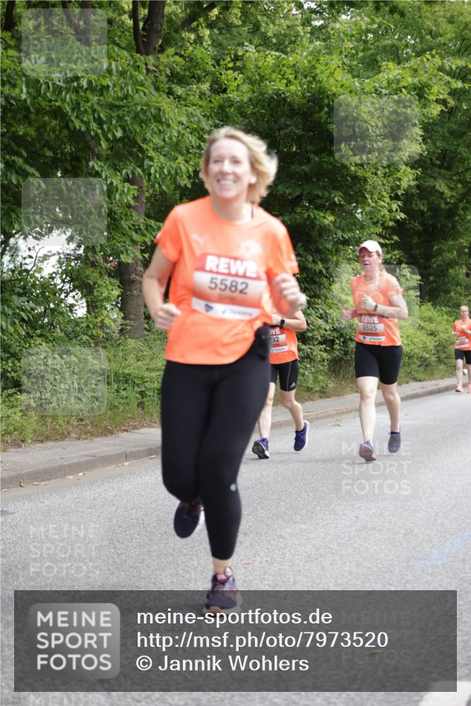 15.06.2025 - REWE Women's Run Jannik Wohlers http://msf.ph/oto/7973520 15.06.2025 10:08:10 Laufen 5582 meine-sportfotos.de