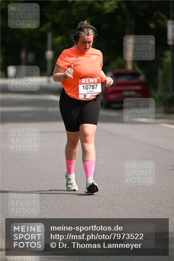 15.06.2025 - REWE Women's Run Dr. Thomas Lammeyer http://msf.ph/oto/7973522 15.06.2025 10:04:48 Laufen 10787 meine-sportfotos.de